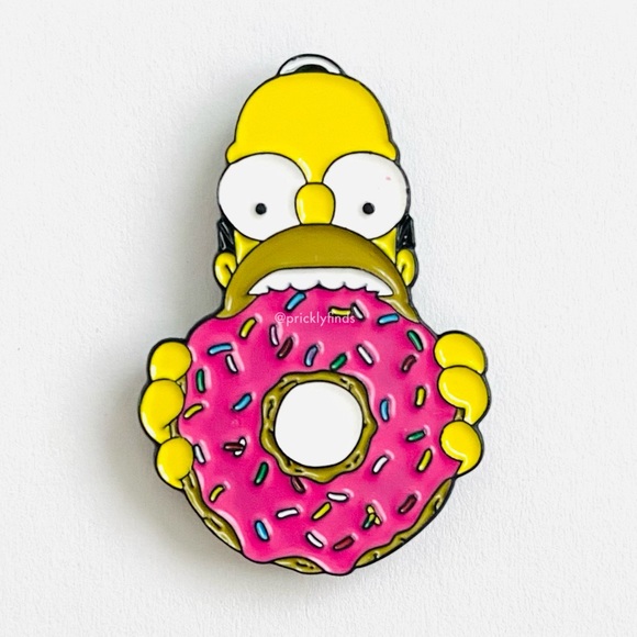 8/$40 Homer Simpson Eats Sprinkle Donut Enamel Pin - Picture 1 of 3